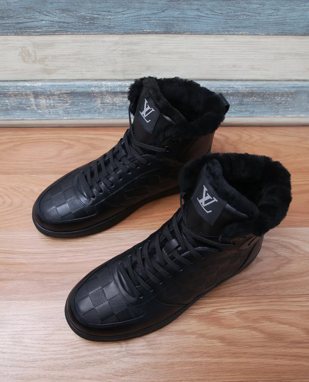 louis vuitton high tops chaussures pour homme s_12ba21a2